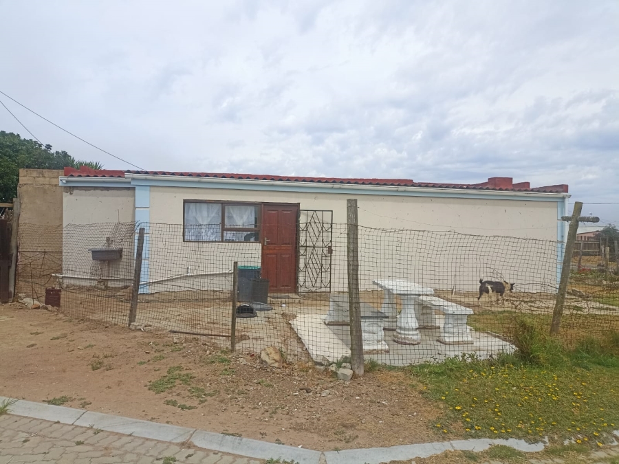 3 Bedroom Property for Sale in Kwanonqaba Western Cape
